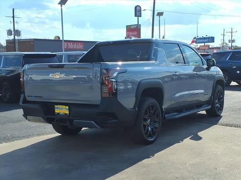 New 2026 Chevrolet Silverado EV LT w/ Plus Package image 2