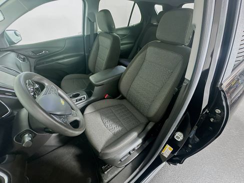Used 2023 Chevrolet Equinox LT AWD/4WD image 13
