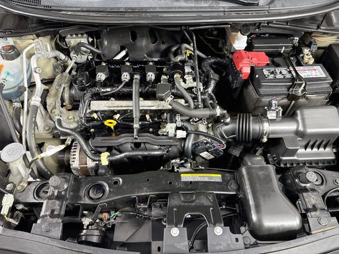 Used 2020 Nissan Versa S FWD image 18