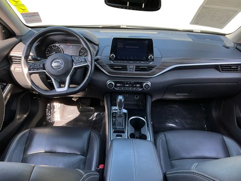 Used 2022 Nissan Altima 2.5 Platinum AWD/4WD image 10