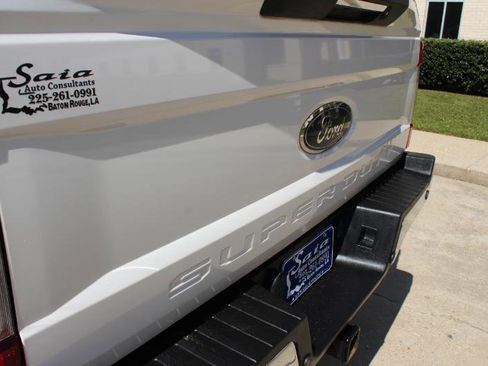 Used 2017 Ford F250 Lariat w/ Lariat Ultimate Package image 22