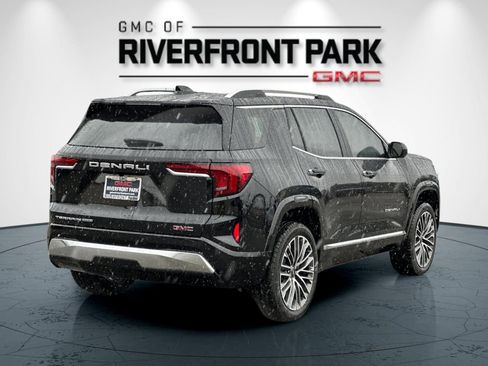 New 2026 GMC Terrain Denali w/ LPO, Floor Liner Package image 3