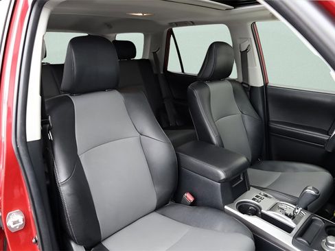 Certified 2022 Toyota 4Runner SR5 Premium w/ Moonroof Package image 22