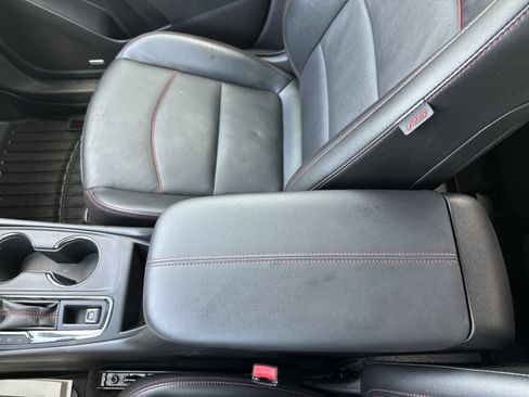 Used 2024 Chevrolet Equinox RS w/ RS Leather Package FWD image 21