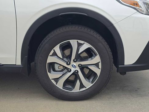 Used 2020 Subaru Outback Limited w/ Popular Package #2 AWD/4WD image 9