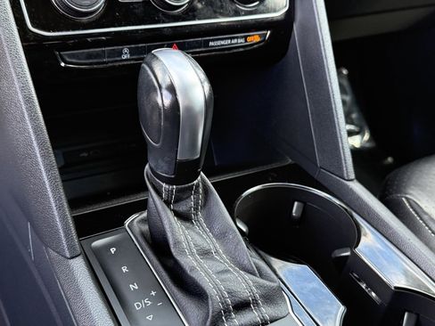 Used 2022 Volkswagen Atlas SEL R-Line image 20