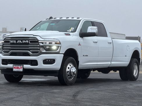 New 2026 RAM 3500 Laramie image 7