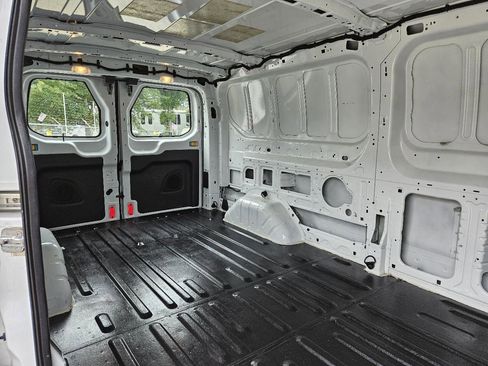 Used 2016 Ford Transit 350 148 Low Roof RWD image 22