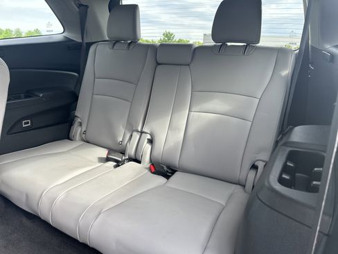 Used 2021 Honda Pilot EX-L image 27