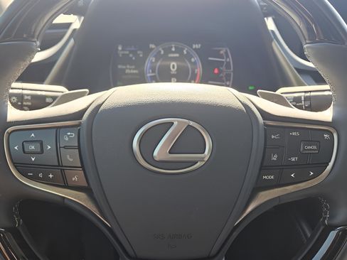 Used 2021 Lexus ES 350 w/ Premium Package image 19