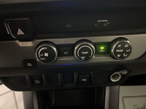 Used 2020 Toyota Tacoma SR image 21