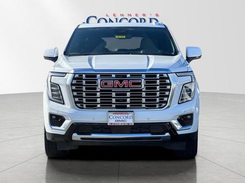 Used 2025 GMC Yukon XL Denali image 9