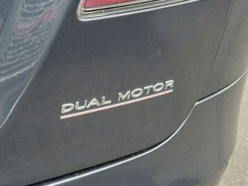 Used 2019 Tesla Model S Performance AWD/4WD image 28