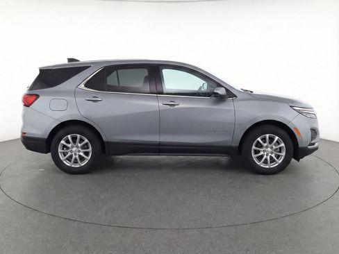 Used 2024 Chevrolet Equinox LT image 11