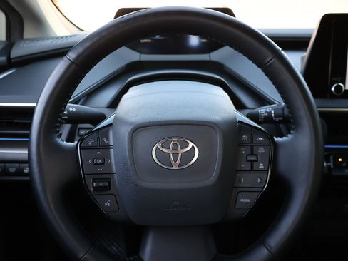 Used 2023 Toyota Prius XLE image 13