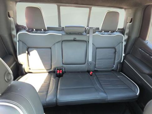 Used 2024 GMC Sierra 1500 AT4X image 23