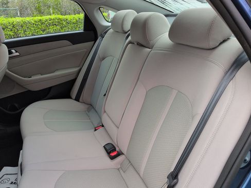 Used 2015 Hyundai Sonata SE w/ Option Group 09 image 13