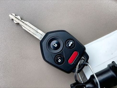 Used 2016 Subaru Legacy 2.5i image 9