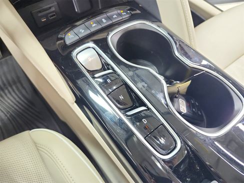 Used 2023 Buick Envision Avenir image 27