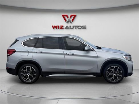 Used 2021 BMW X1 xDrive28i w/ Premium Package image 4