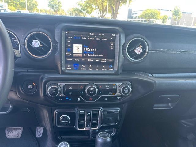 Certified 2023 Jeep Wrangler Unlimited Sahara AWD/4WD image 17