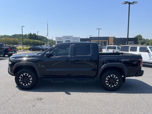 Used 2022 Nissan Frontier PRO-4X w/ Technology Package image 10