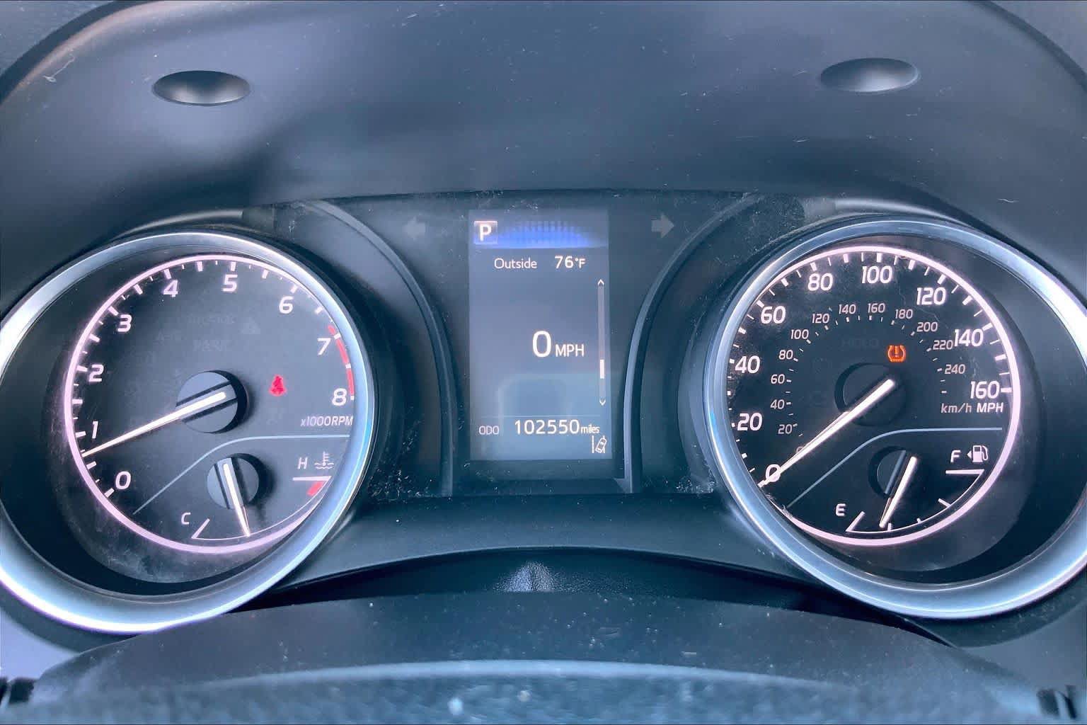 Used 2018 Toyota Camry LE FWD image 25