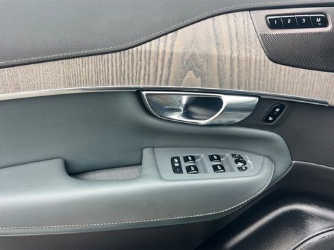 Certified 2023 Volvo XC90 T8 Ultimate image 14