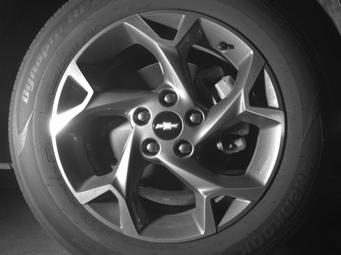 Used 2025 Chevrolet Trax LT image 13