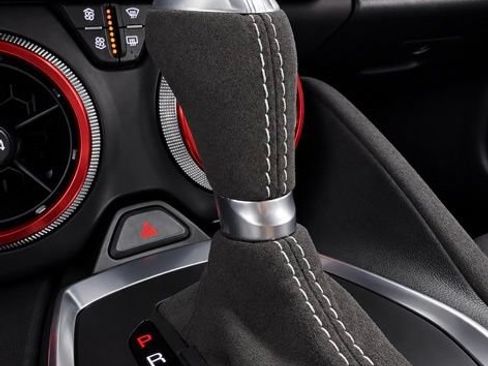 Used 2021 Chevrolet Camaro SS RWD image 31
