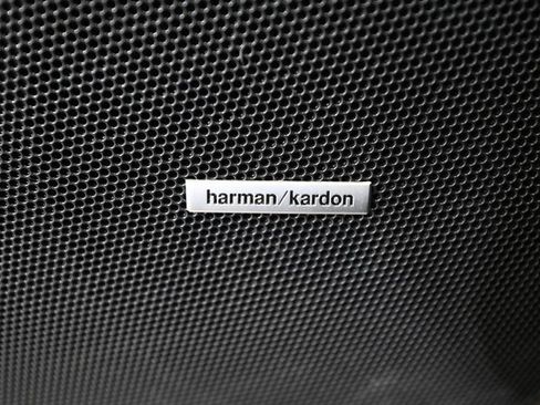 Used 2023 Subaru Forester Touring image 23