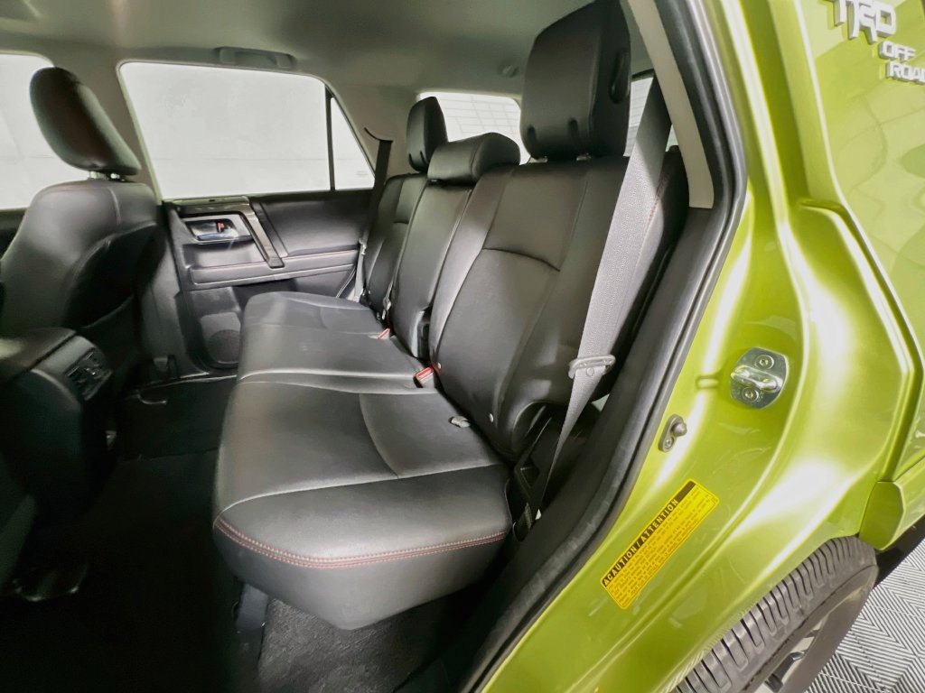 Used 2023 Toyota 4Runner TRD Off-Road Premium w/ Moonroof Package AWD/4WD image 26