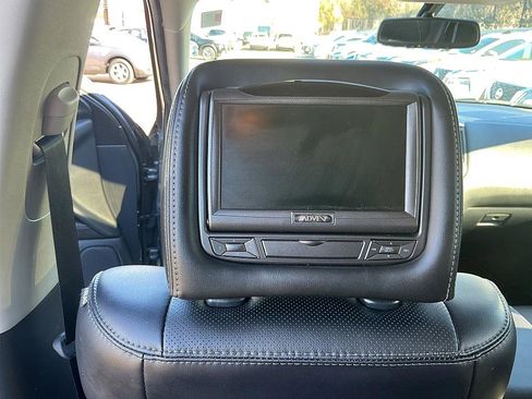 Used 2019 Nissan Pathfinder Platinum w/ Cargo Package image 24