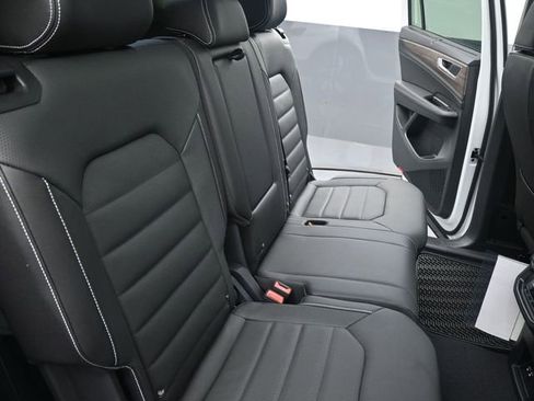 New 2025 Volkswagen Atlas SEL image 27