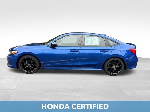 Used 2023 Honda Civic Sport image 3