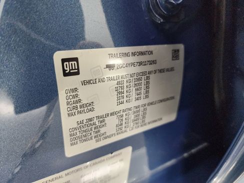 Used 2024 Chevrolet Silverado 2500 LTZ w/ LTZ Premium Package image 62