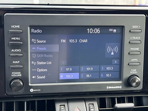 Used 2022 Toyota RAV4 XLE Premium FWD image 33