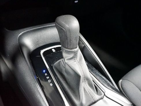 Certified 2023 Toyota Corolla LE image 21