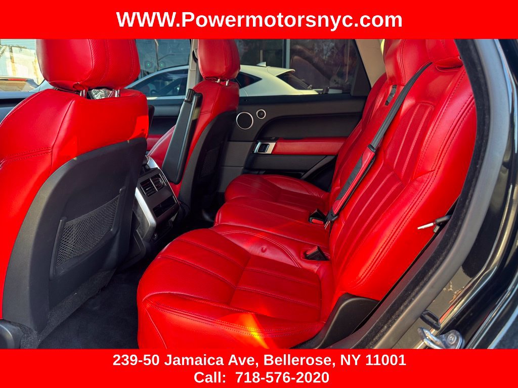 Used 2017 Land Rover Range Rover Sport SE AWD/4WD image 18