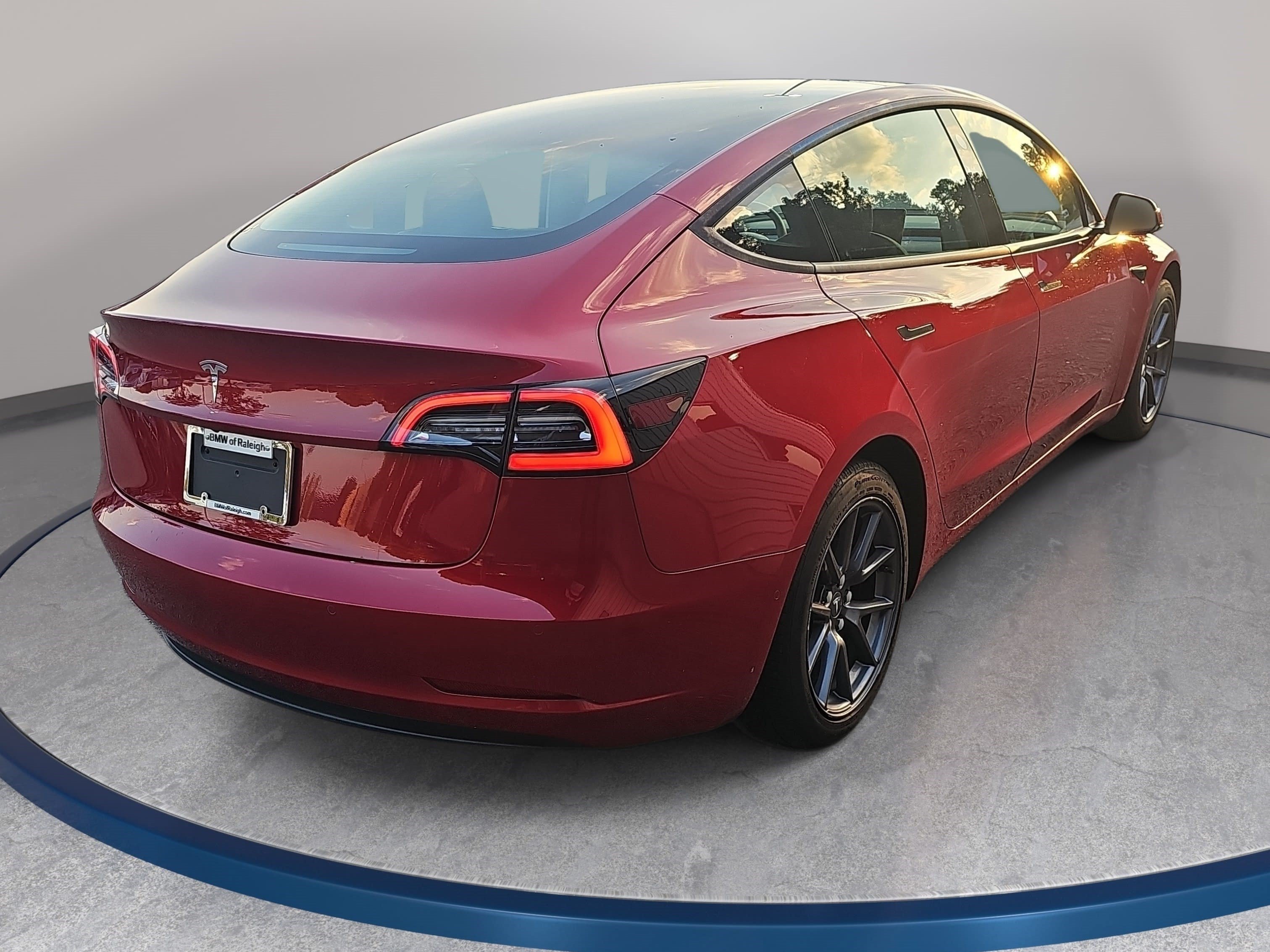 Used 2021 Tesla Model 3 Standard Range Plus RWD image 5