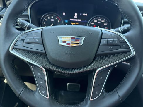 Certified 2022 Cadillac XT5 Sportv w/ Technology Package AWD/4WD image 30