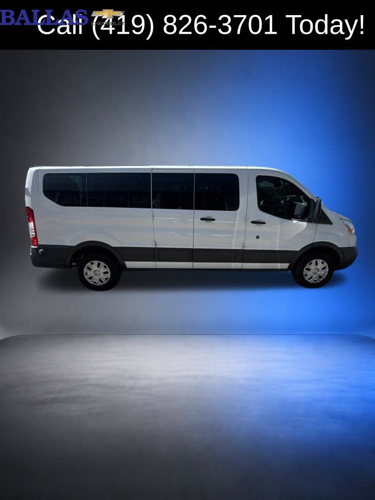 Used 2017 Ford Transit 350 XLT RWD image 5