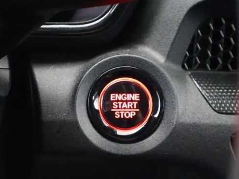 Used 2025 Honda CR-V LX image 28