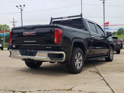 Used 2021 GMC Sierra 1500 SLT w/ SLT Convenience Package
