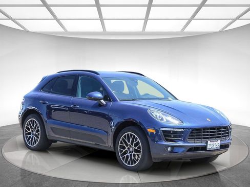 Used 2015 Porsche Macan S AWD/4WD image 4