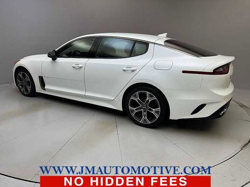 Used 2020 Kia Stinger GT-Line image 3