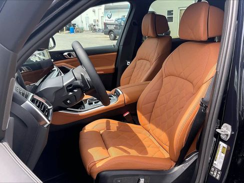 New 2026 BMW X5 xDrive40i AWD/4WD image 7