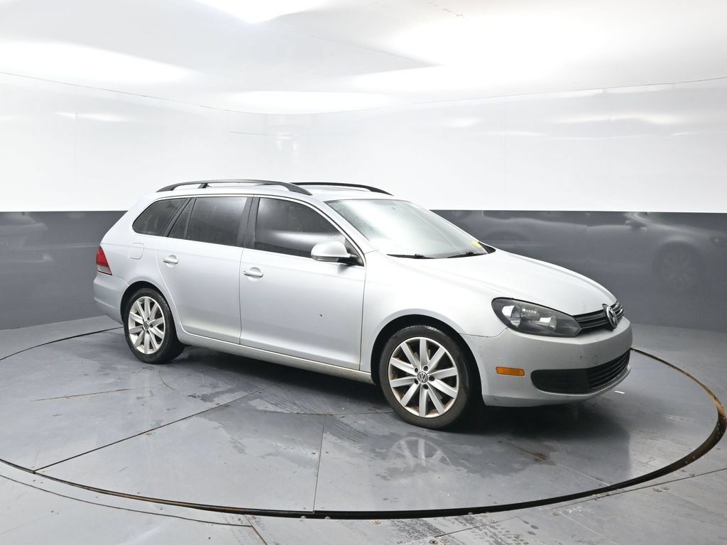 Used 2012 Volkswagen Jetta TDI FWD image 4
