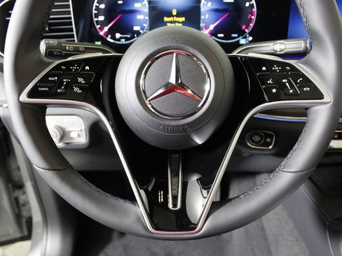 New 2026 Mercedes-Benz GLE 350 4MATIC image 18