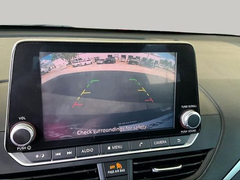 Used 2020 Nissan Altima 2.5 S FWD image 28